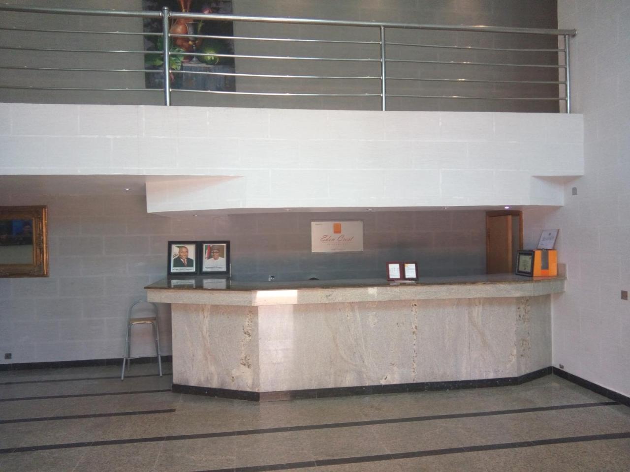 Eden Crest Hotel & Resort Enugu Exteriör bild